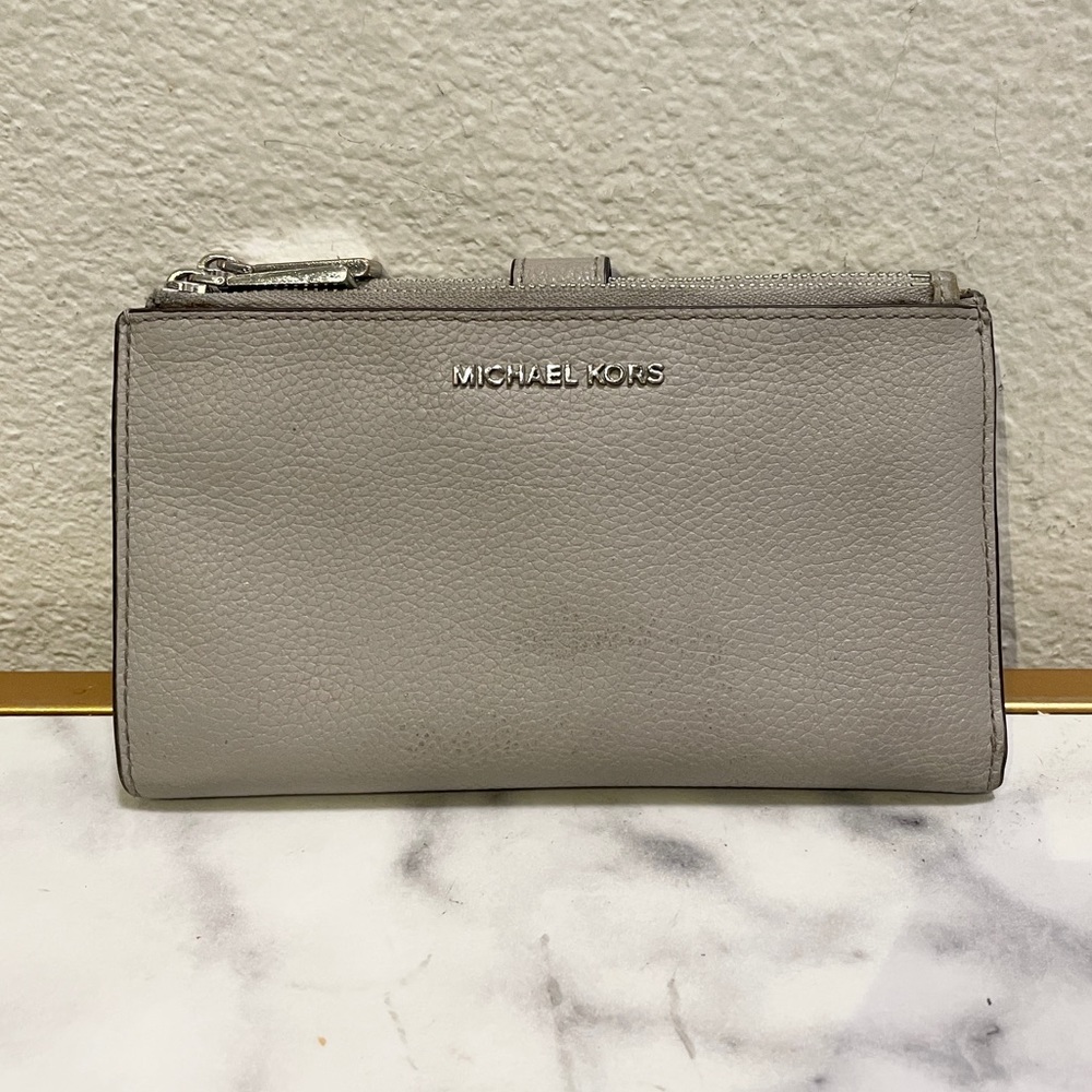 Michael Kors Wristlet Wallet